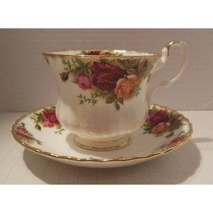 Vintage Royal Albert Old Country Roses Cup and Saucer Set